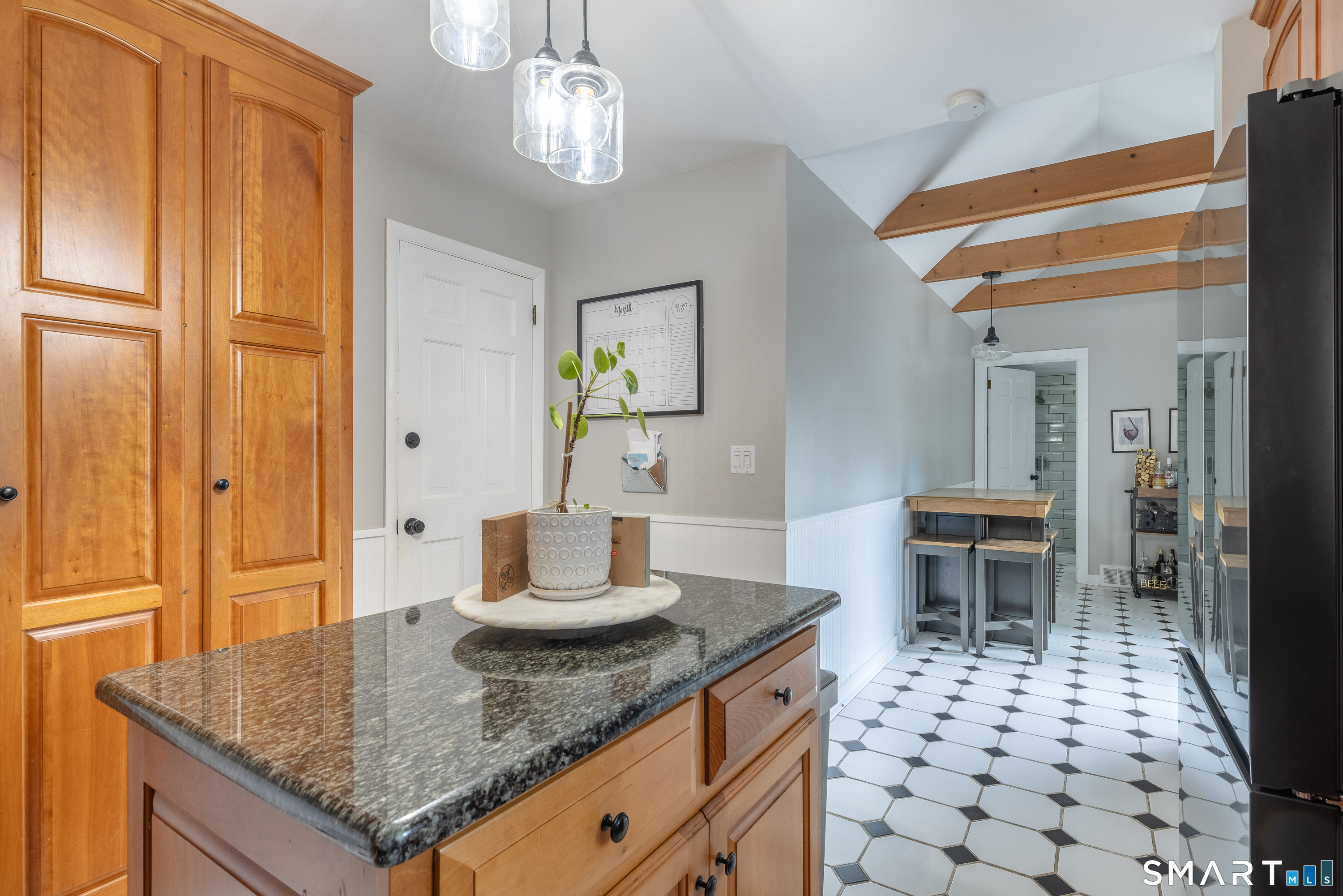 195 Luanne Road Stratford, CT 06614 - Photo 14 of 40