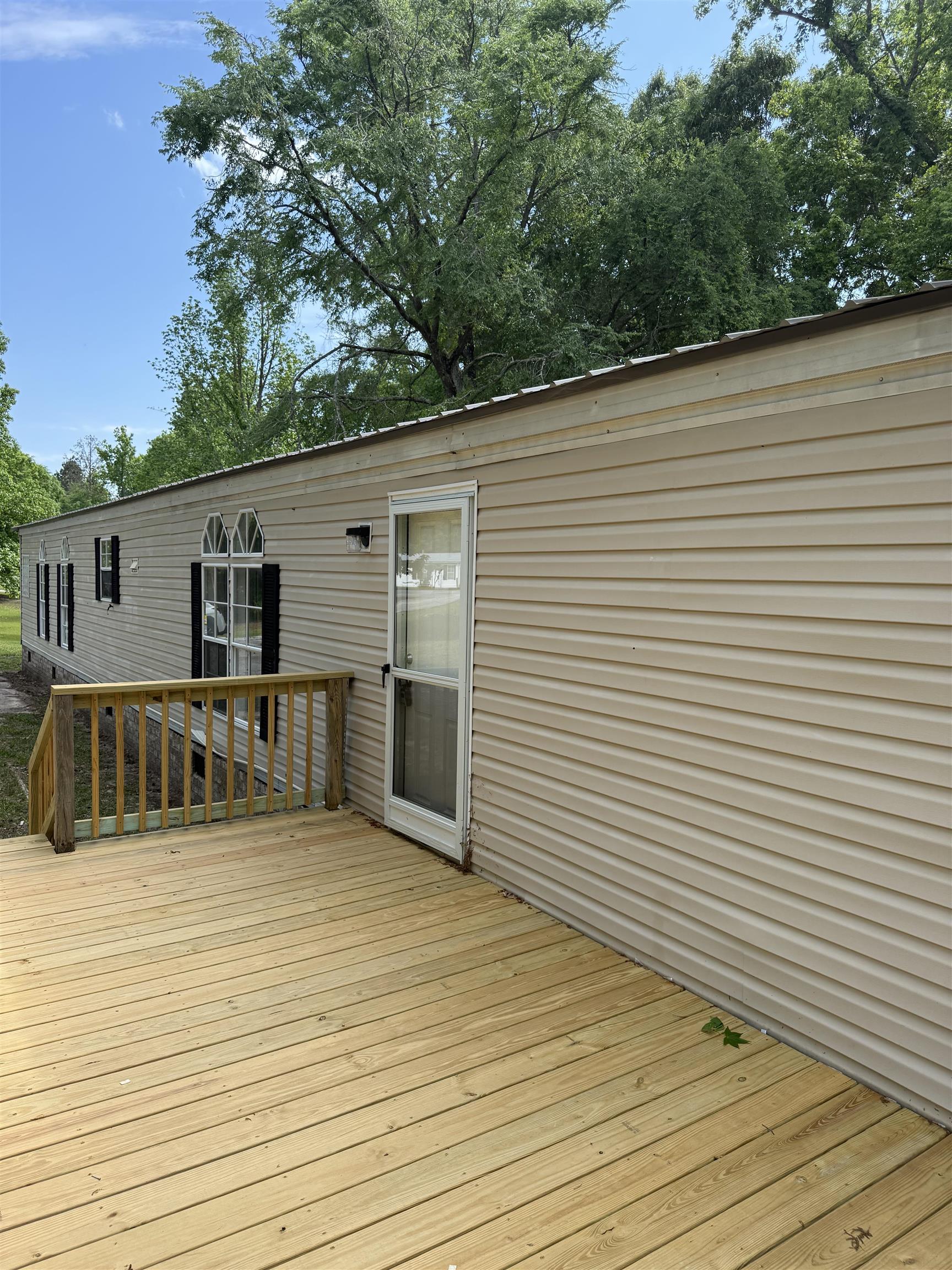 326 Virginia Circle Waterloo, SC 29384 - Photo 5 of 21