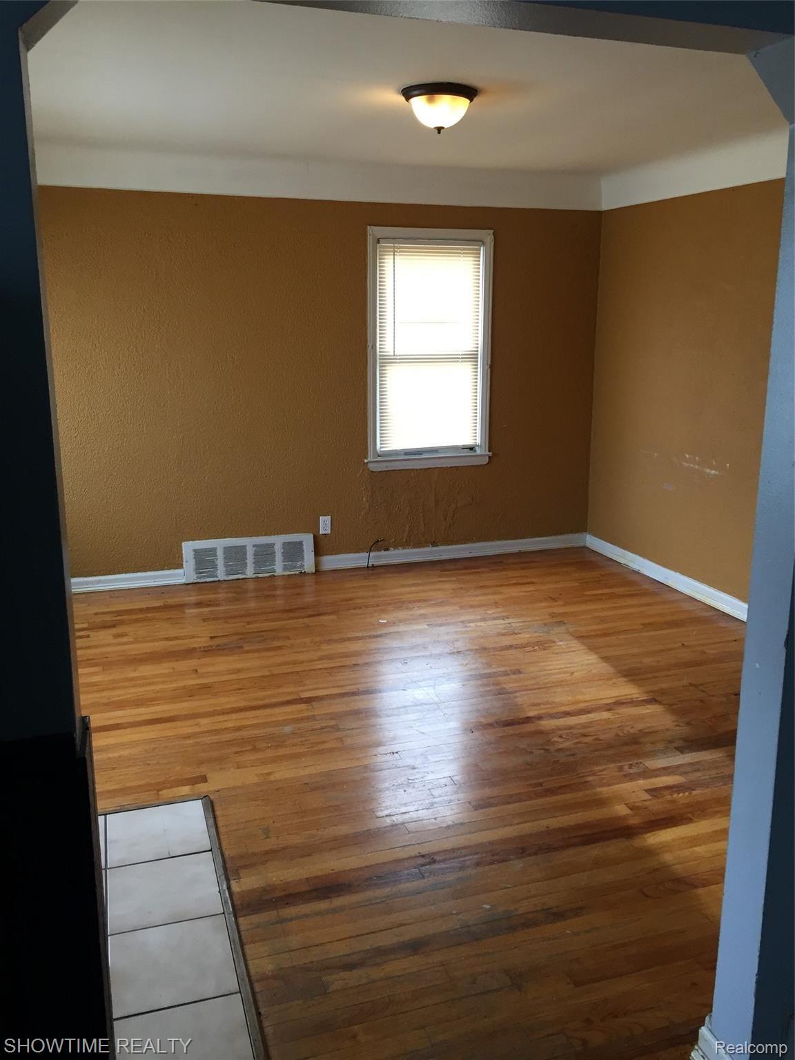 6389 Evergreen Road Detroit, MI 48228 - Photo 32 of 73 IMG-9493.JPG