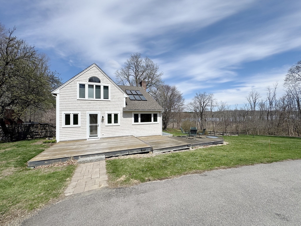 259 River Road West Newbury, MA 01985 - Photo 3 of 19