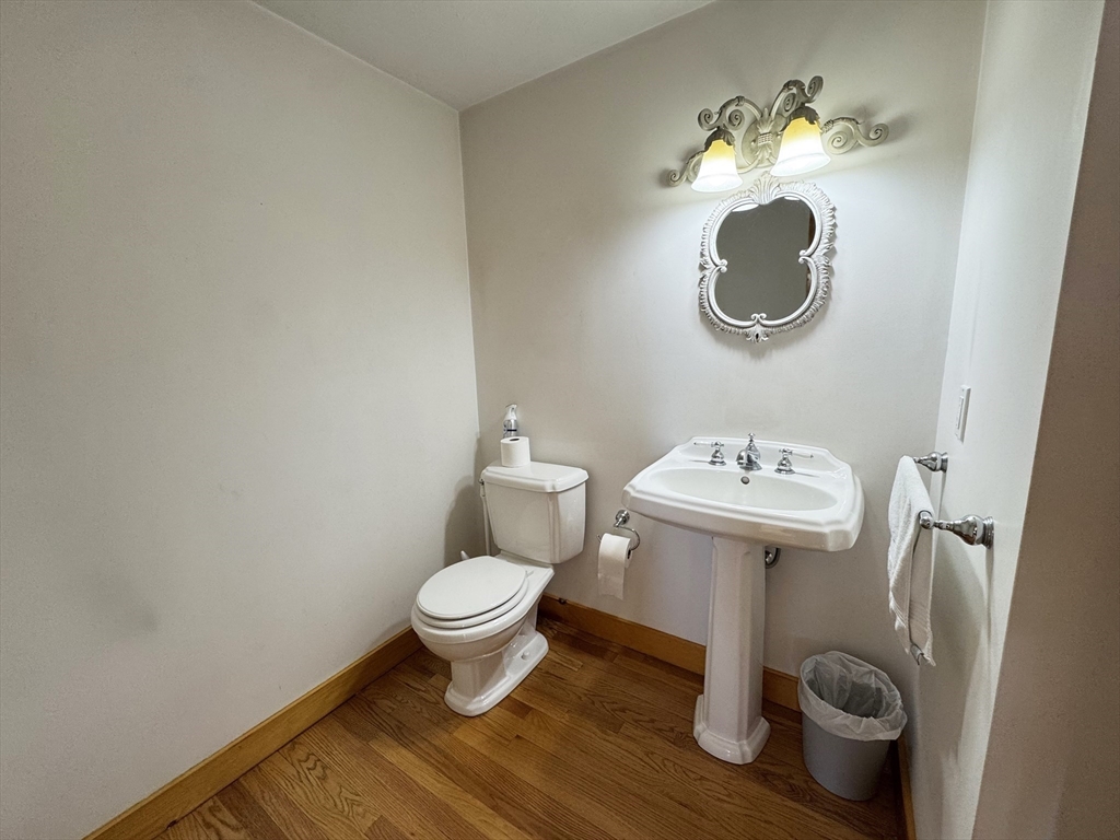 259 River Road West Newbury, MA 01985 - Photo 10 of 19