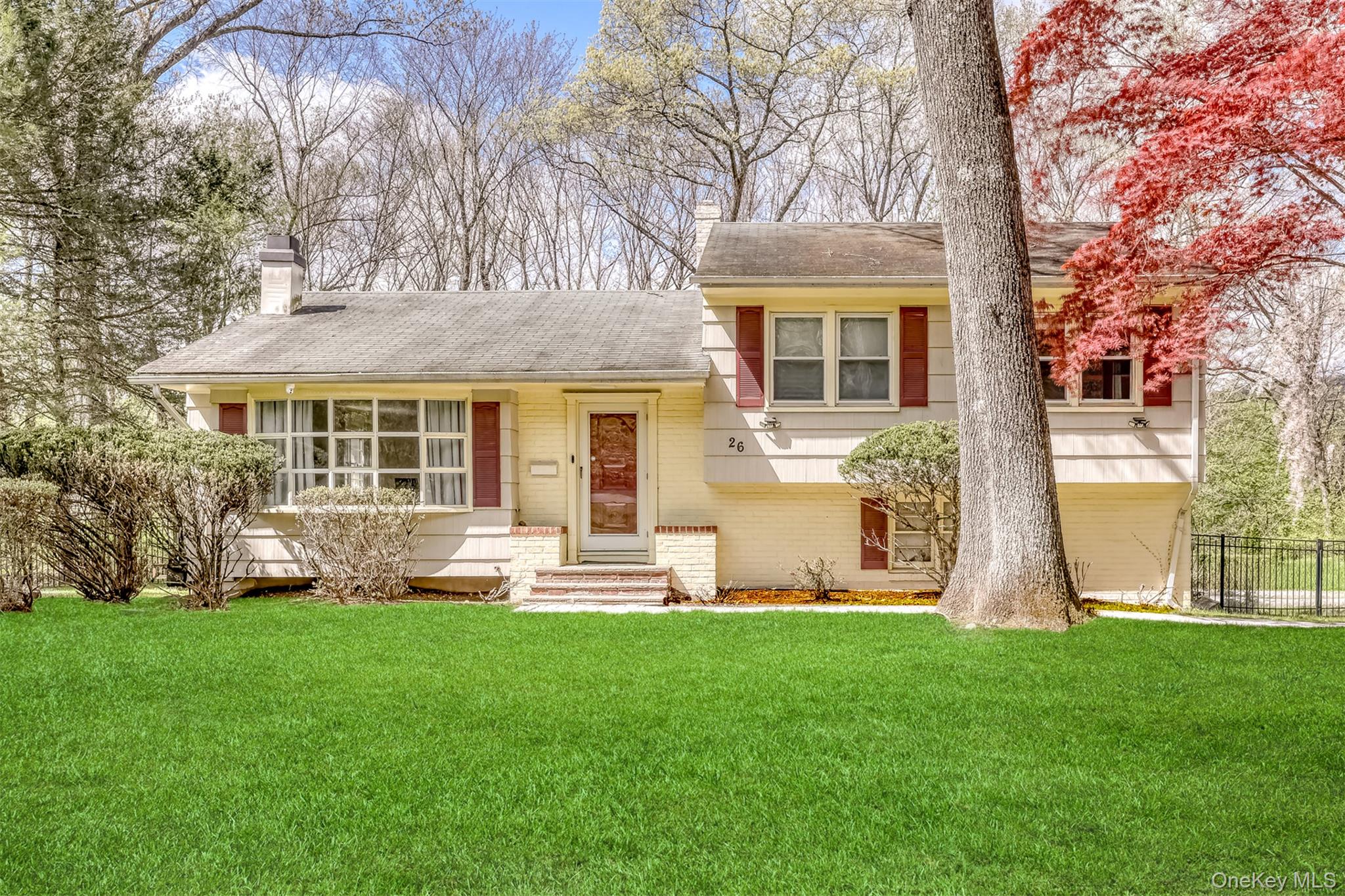 26 River Road Suffern, NY 10901 - Photo 2 of 31