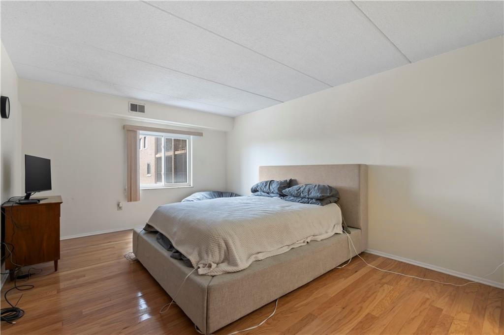 5600 Munhall Road, Unit 517 Pittsburgh, PA 15217 - Photo 16 of 38 Gallery Image 16