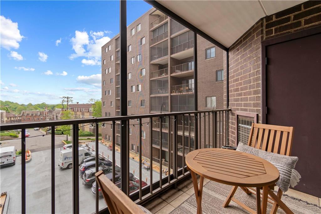 5600 Munhall Road, Unit 517 Pittsburgh, PA 15217 - Photo 23 of 38 Gallery Image 23