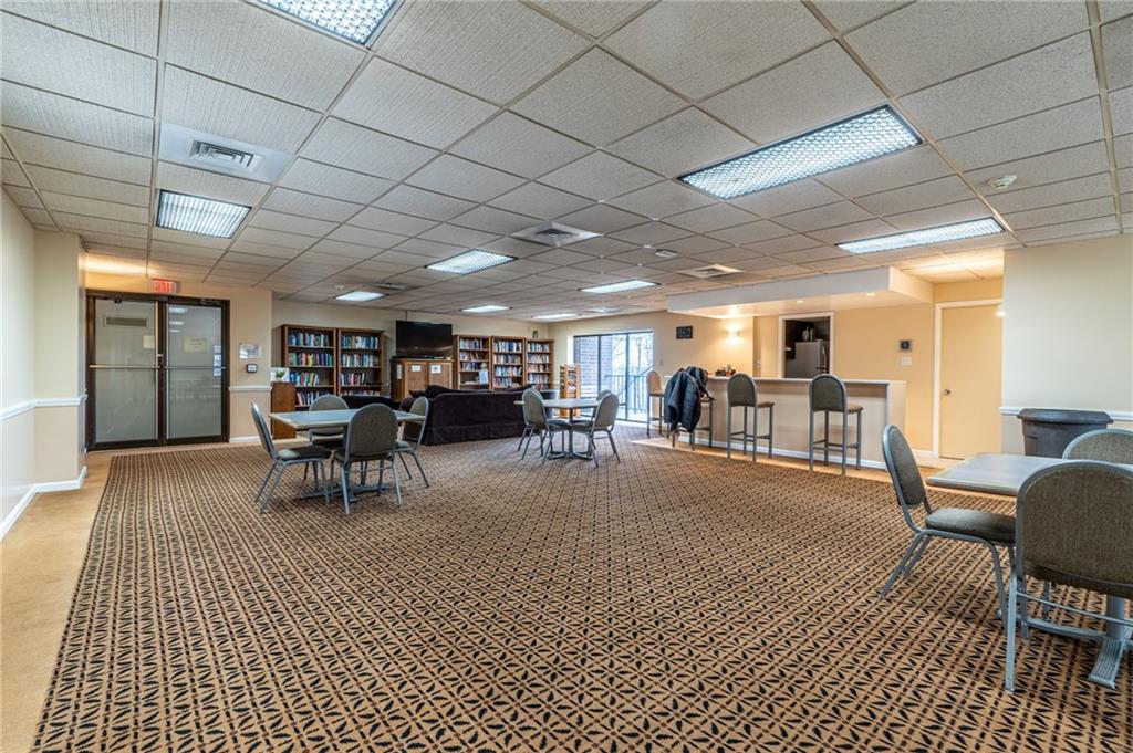 5600 Munhall Road, Unit 517 Pittsburgh, PA 15217 - Photo 31 of 38 Gallery Image 31