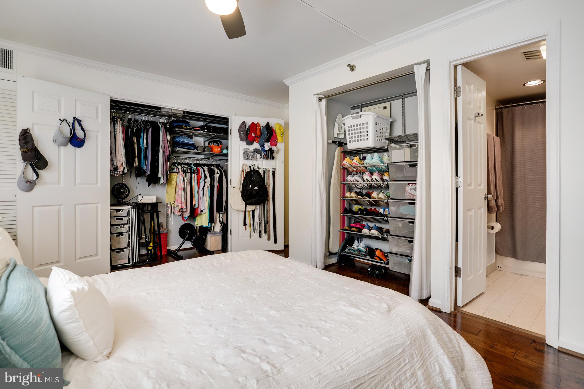 1301 North Courthouse Road, Unit 911 Arlington, VA 22201 - Photo 24 of 41 So much storage!
