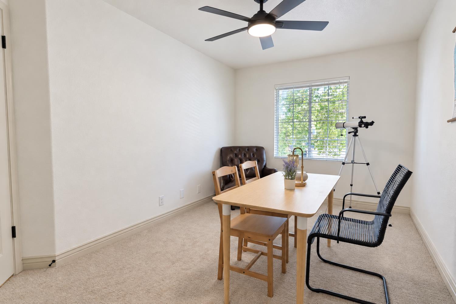 4643 Shade Tree Way Antelope, CA 95843 - Photo 45 of 68 Gallery Image 45