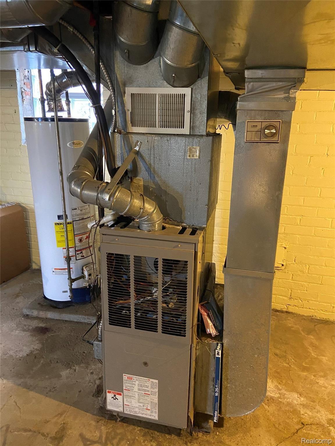 14821 Rutherford Street Detroit, MI 48227 - Photo 19 of 21 Furnace.jpg