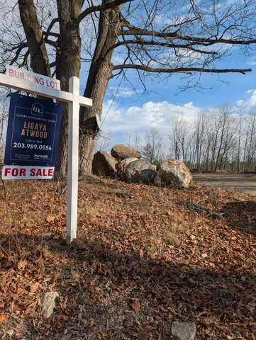 $130,000 | 1639 Main Street, Lewiston, ME 04240