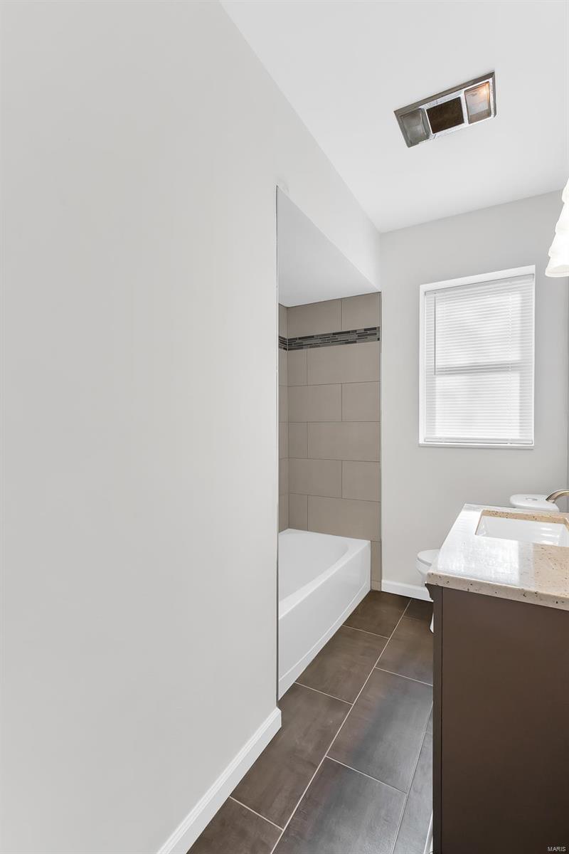 2852 Telegraph Road St. Louis, MO 63125 - Photo 15 of 29 Gallery Image 15