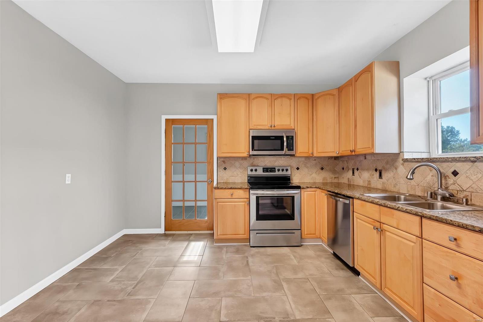 2852 Telegraph Road St. Louis, MO 63125 - Photo 21 of 29 Gallery Image 21
