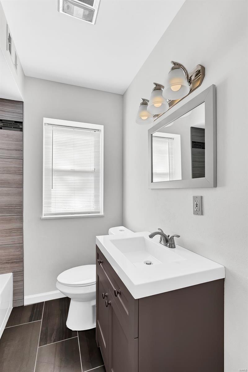 2852 Telegraph Road St. Louis, MO 63125 - Photo 24 of 29 Gallery Image 24