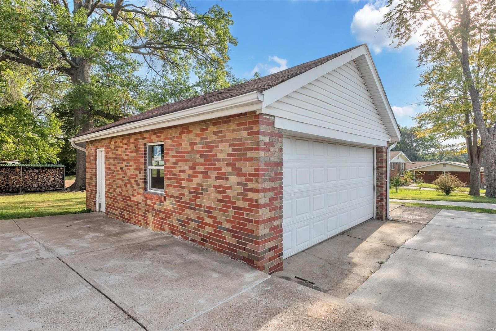 2852 Telegraph Road St. Louis, MO 63125 - Photo 4 of 29 Gallery Image 4