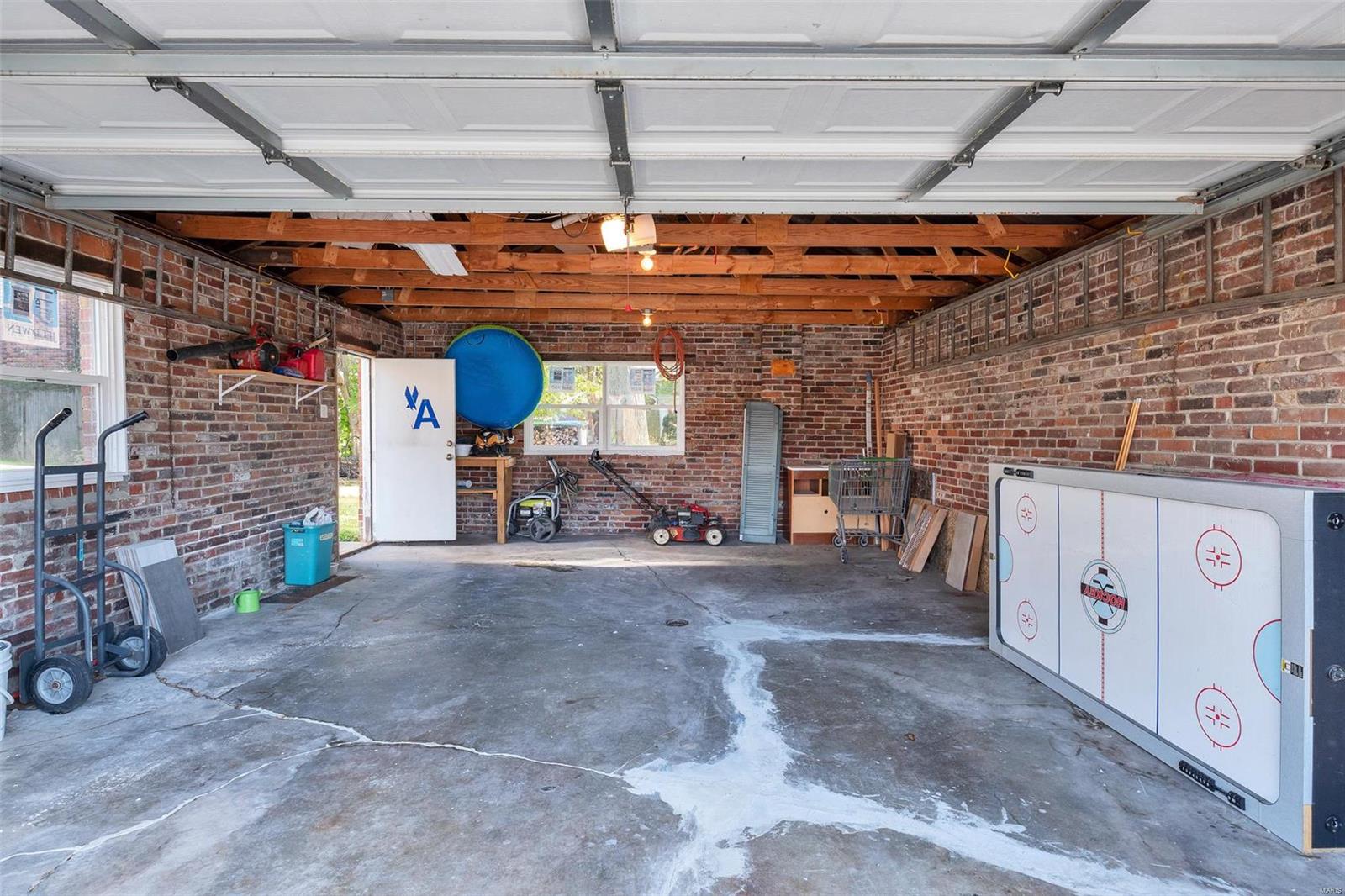 2852 Telegraph Road St. Louis, MO 63125 - Photo 7 of 29 Gallery Image 7