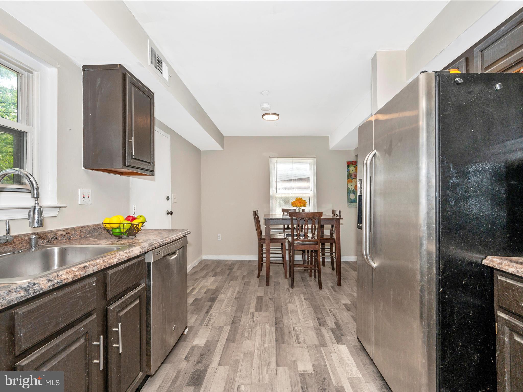 209 Hope Circle Frederick, MD 21701 - Photo 29 of 35 Kitchen to dining