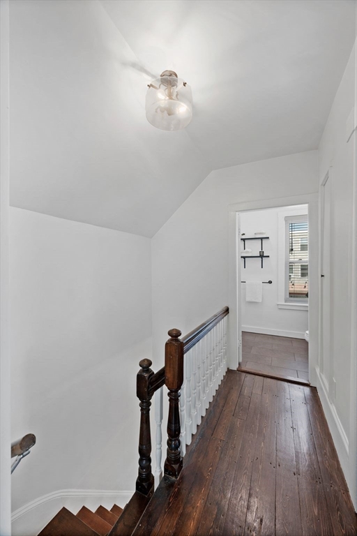 8 Chestnut Street Lynn, MA 01902 - Photo 16 of 39