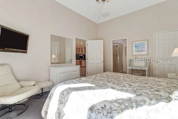 $2,300,000 | 2 Canvasback Road, Hilton Head Island, SC 29928