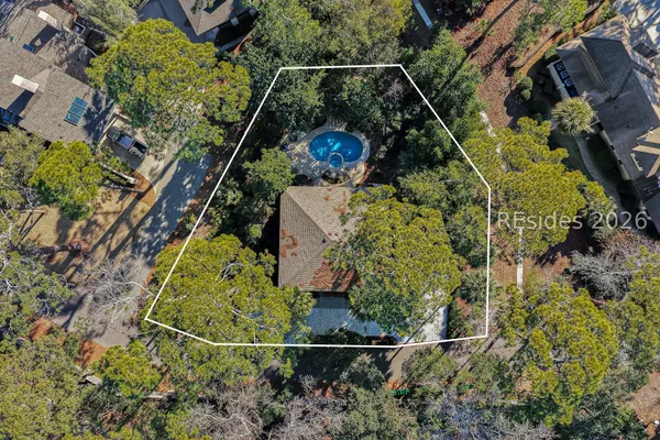 $2,300,000 | 2 Canvasback Road, Hilton Head Island, SC 29928