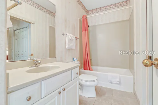 $2,300,000 | 2 Canvasback Road, Hilton Head Island, SC 29928