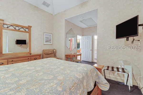 $2,300,000 | 2 Canvasback Road, Hilton Head Island, SC 29928