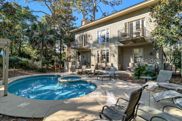 $2,300,000 | 2 Canvasback Road, Hilton Head Island, SC 29928