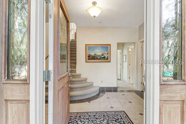 $2,300,000 | 2 Canvasback Road, Hilton Head Island, SC 29928