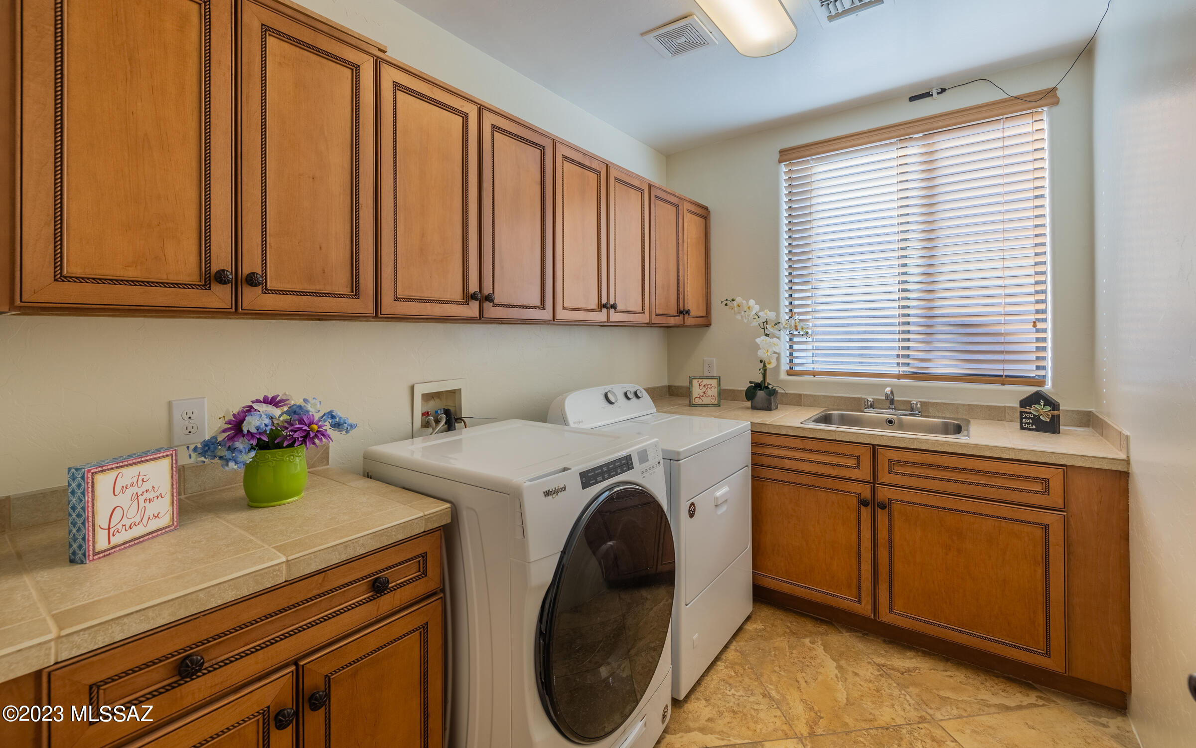 11515 North Moon Ranch Place Marana, AZ 85658 - Photo 31 of 39