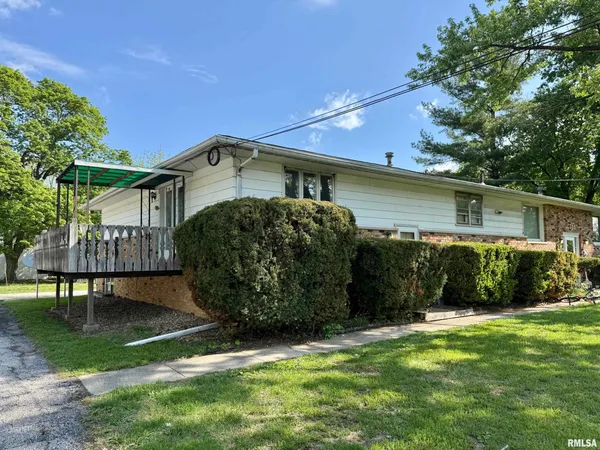 $1,100 | 105 Paradise Court, Unit A3, Bartonville, IL 61607