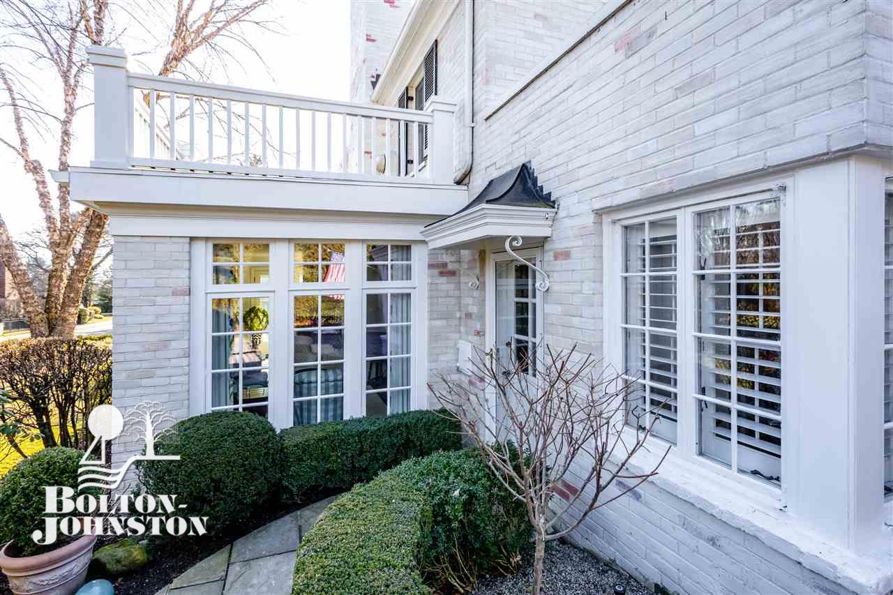 27 Beacon Hill Road Grosse Pointe, MI 48236 - Photo 43 of 51 Beautiful Architecture