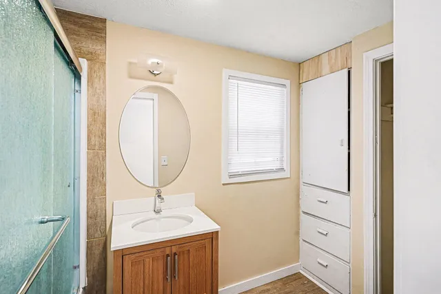 $179,900 | 903 Southworth Terrace, Kalamazoo, MI 49048