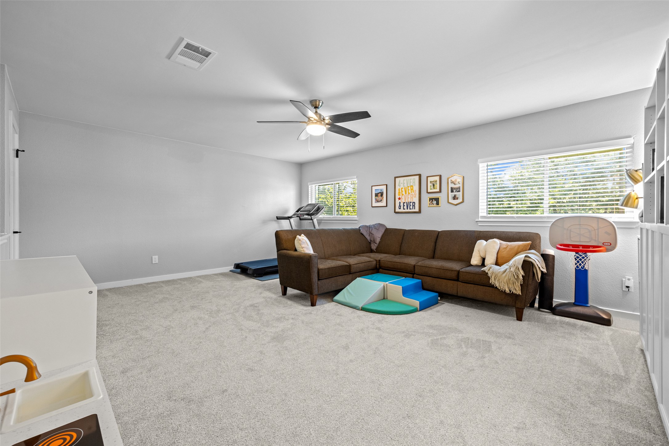 8058 Thaxton Road Austin, TX 78747 - Photo 15 of 27 Gallery Image 15
