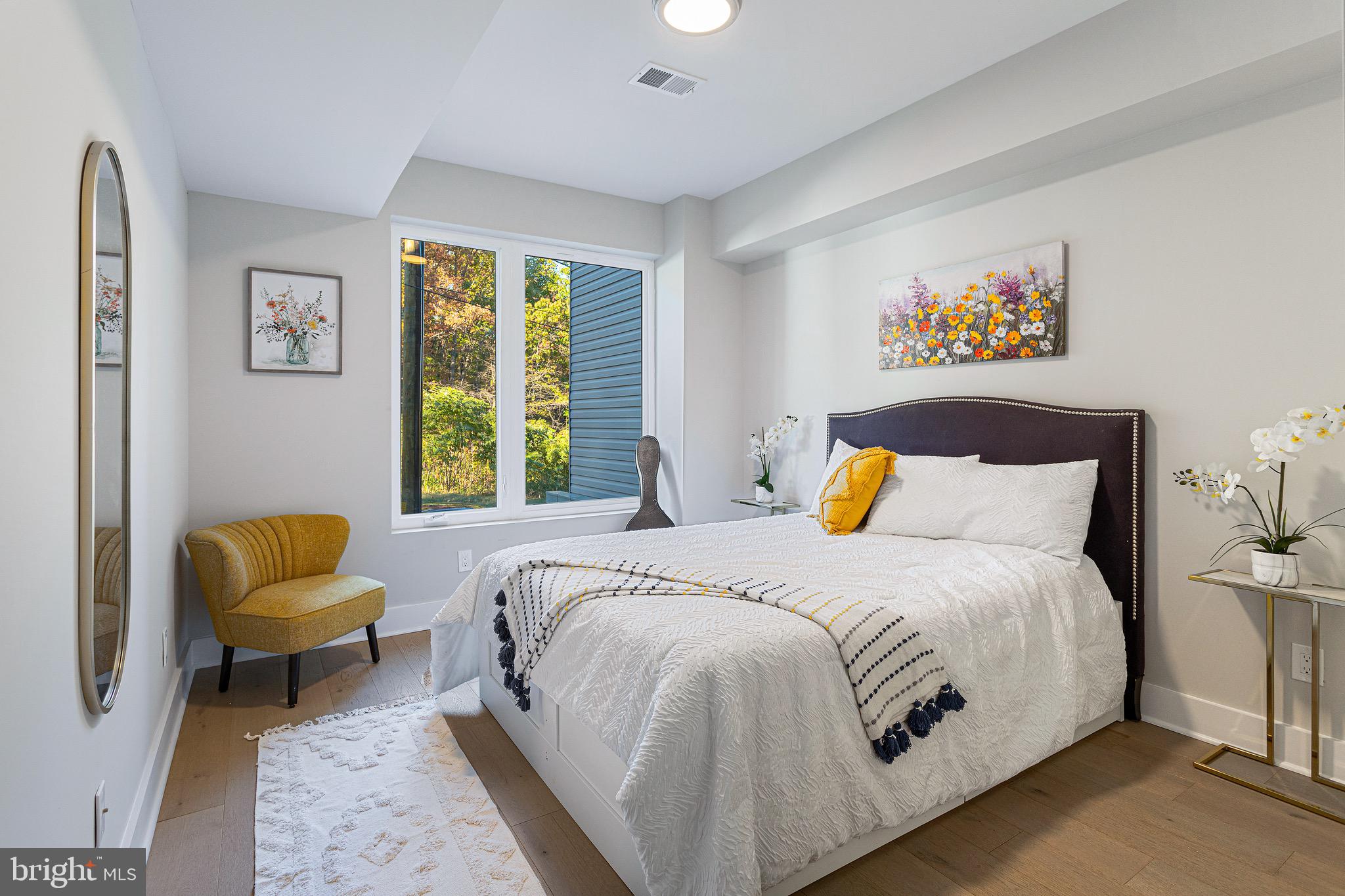 2209 M Street Northeast, Unit 9 Washington, DC 20002 - Photo 4 of 15 MODEL PHOTOS