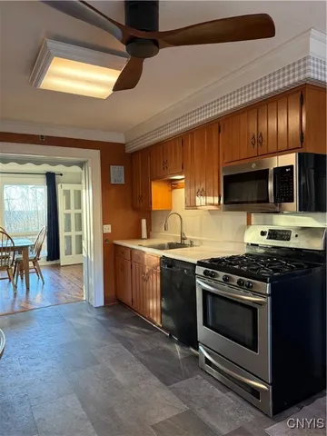 $414,900 | 7 Upper Woods Circle, New Hartford, NY 13413