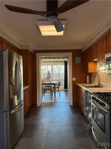 $414,900 | 7 Upper Woods Circle, New Hartford, NY 13413