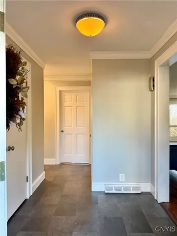 $414,900 | 7 Upper Woods Circle, New Hartford, NY 13413