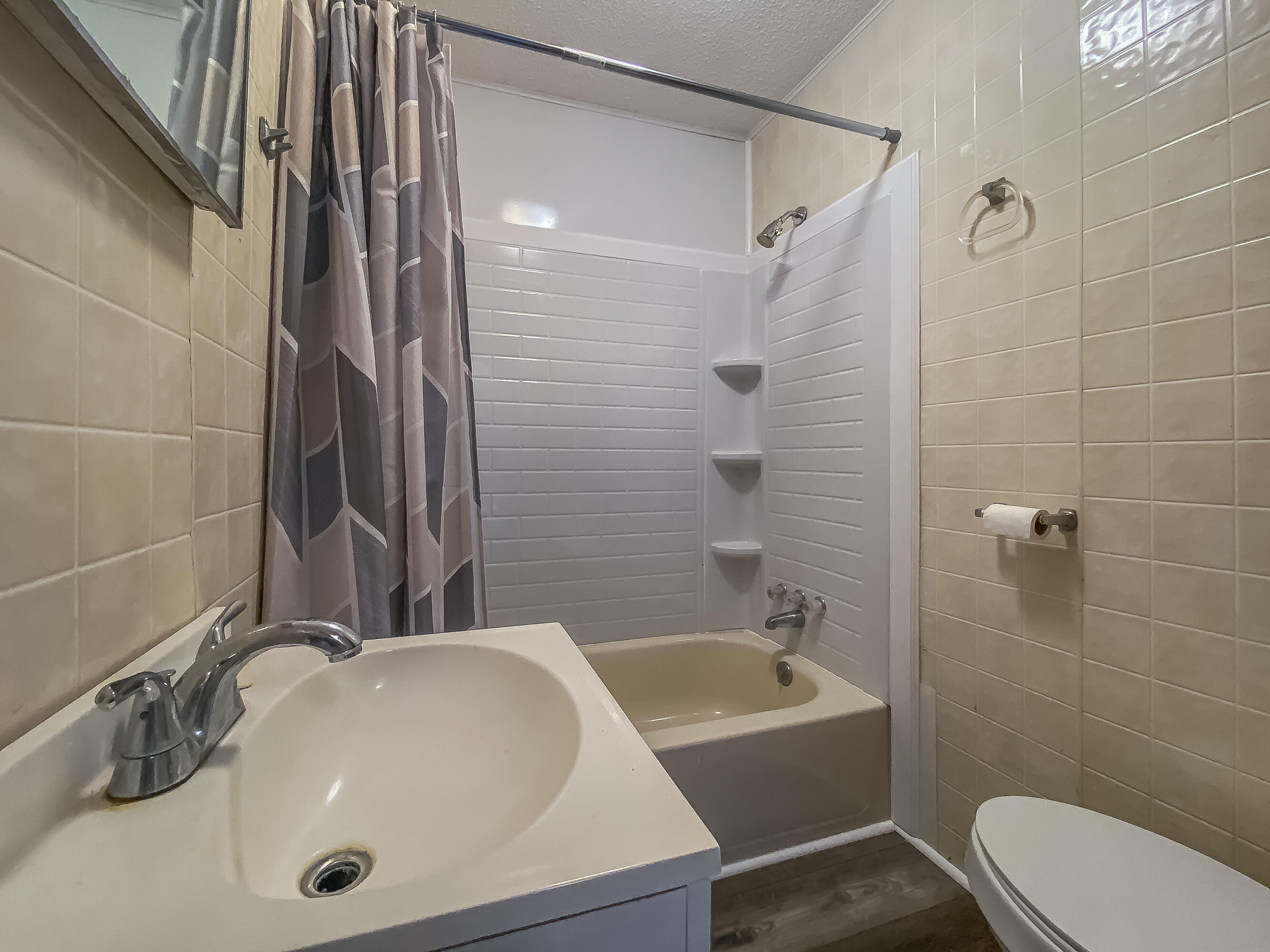 125 Reese Road LaFayette, GA 30728 - Photo 14 of 31 Bathroom