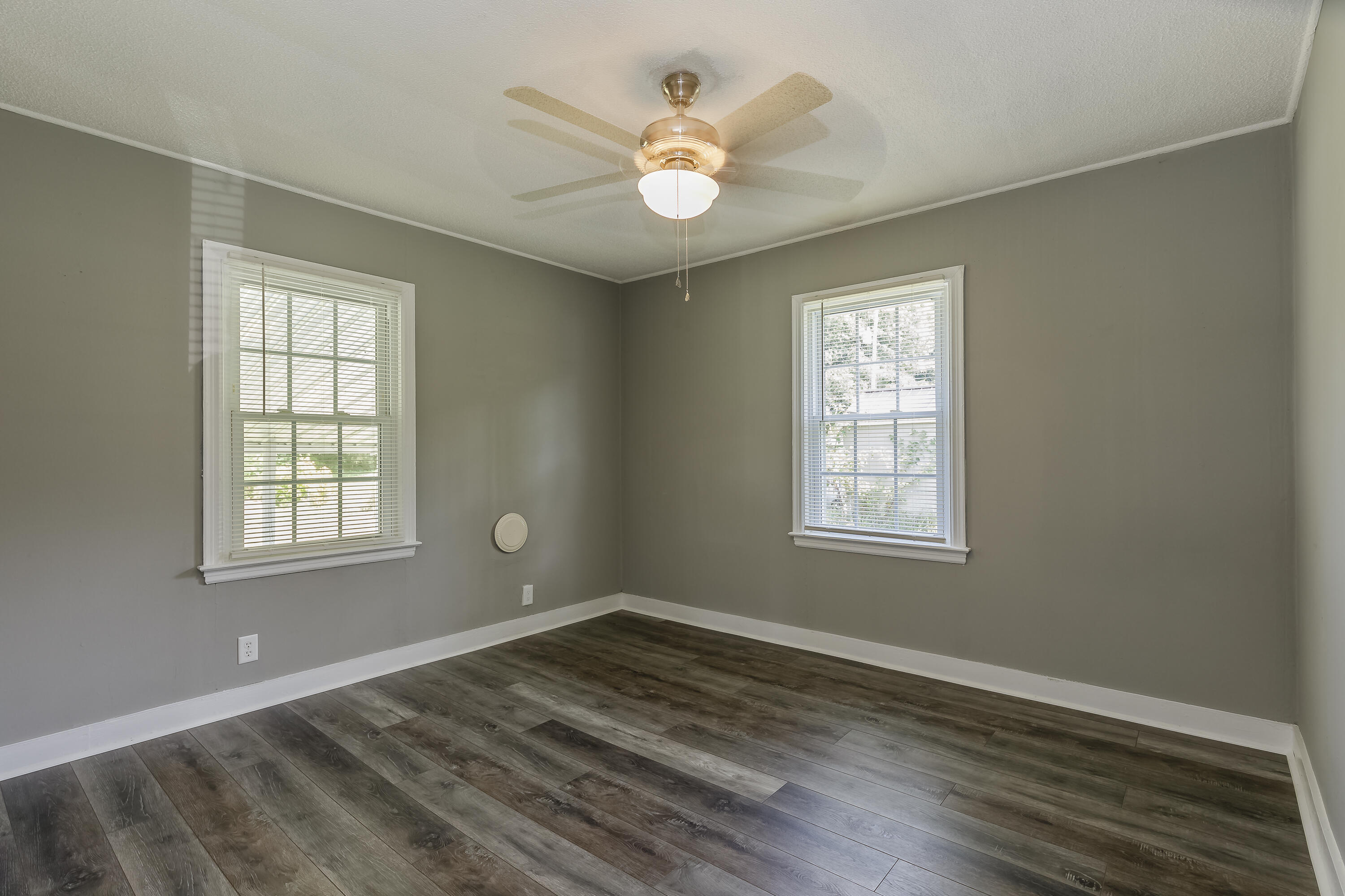 125 Reese Road LaFayette, GA 30728 - Photo 17 of 31 Bedroom 2