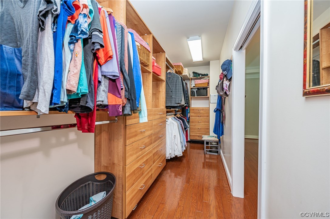 5080 Park Commons Loop Glen Allen, VA 23059 - Photo 14 of 41 a view of a walk in closet