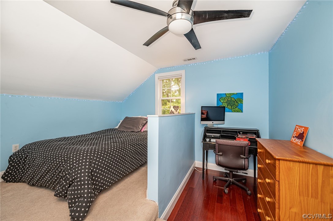 5080 Park Commons Loop Glen Allen, VA 23059 - Photo 34 of 41 a bedroom with a bed and a window