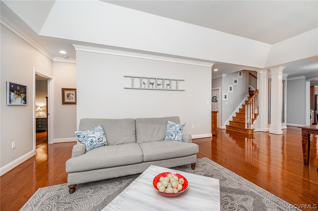 5080 Park Commons Loop Glen Allen, VA 23059 - Photo 10 of 41 a living room with furniture and a wooden floor