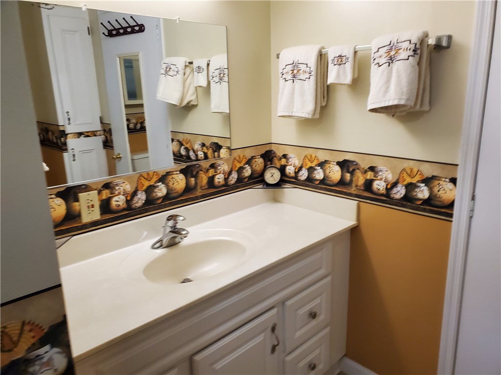 3 5 Elms Circle Coventry, RI 02816 - Photo 13 of 31