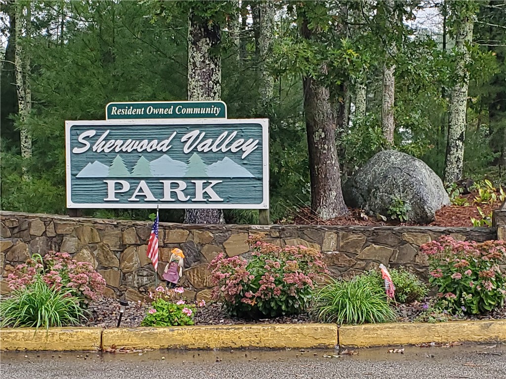 3 5 Elms Circle Coventry, RI 02816 - Photo 2 of 31