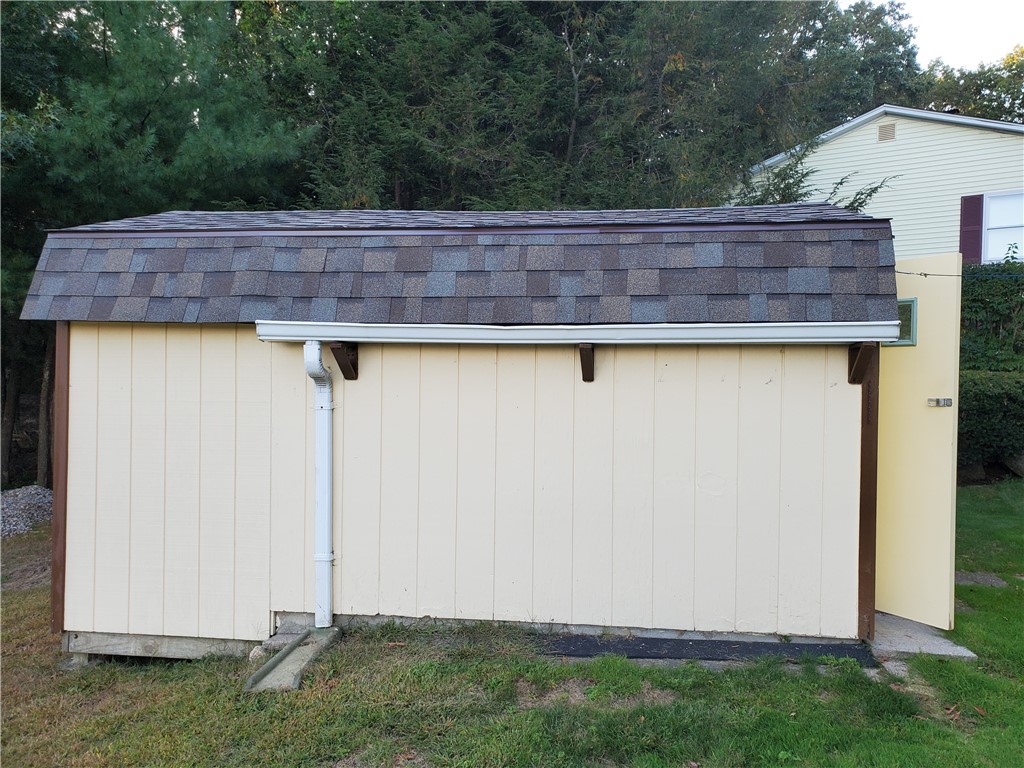 3 5 Elms Circle Coventry, RI 02816 - Photo 27 of 31