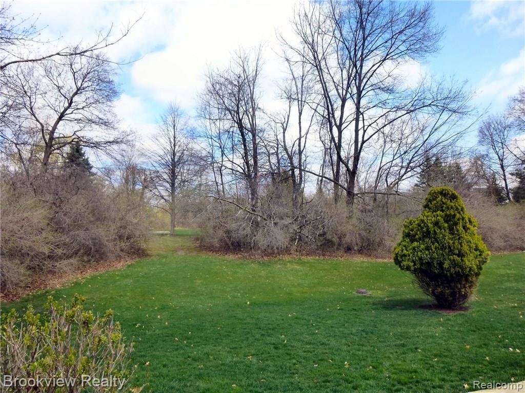 709 Bolinger Street Rochester Hills, MI 48307 - Photo 26 of 26