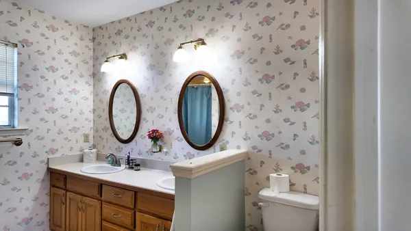 $425,000 | 1628 North Jefferson Street, Monticello, FL 32344