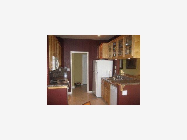 20 Willow Road, Unit 35 Menlo Park, CA 94025 - Photo 5 of 9