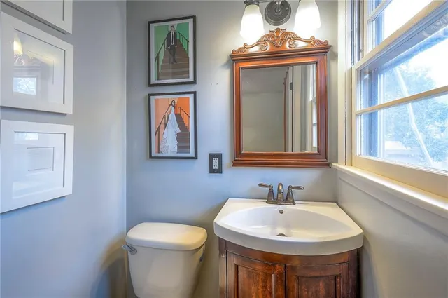 $279,000 | 508 East 109th Terrace, Kansas City, MO 64131