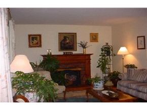24 Caron Road Bedford, NH 03110 - Photo 4 of 5