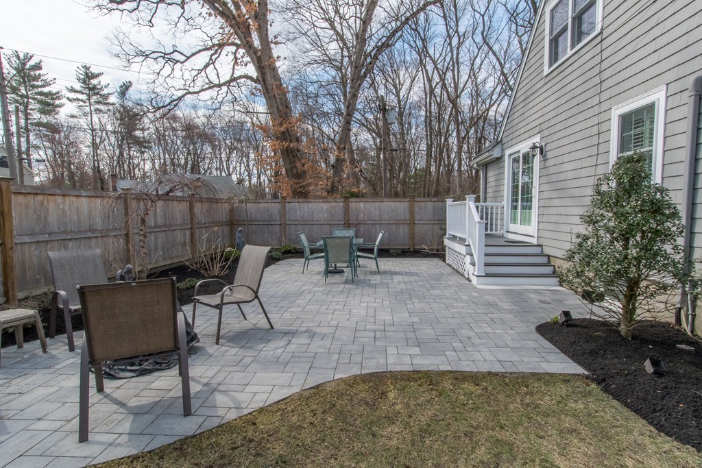 111 Oak Street Needham, MA 02492 - Photo 22 of 25 Gallery Image 22