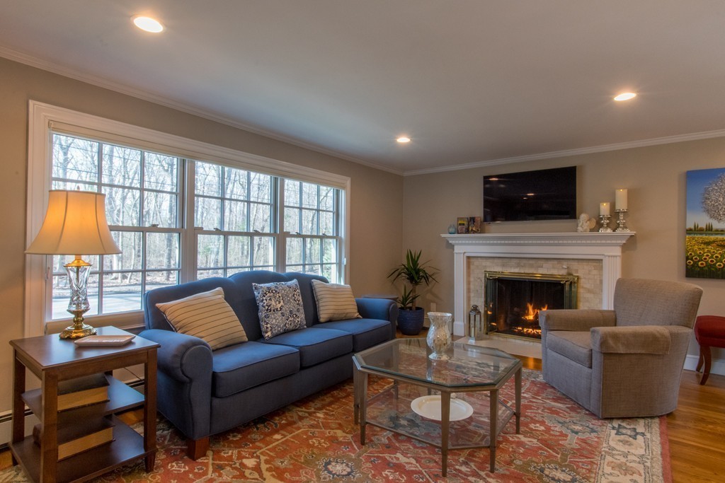 111 Oak Street Needham, MA 02492 - Photo 3 of 25 Gallery Image 3